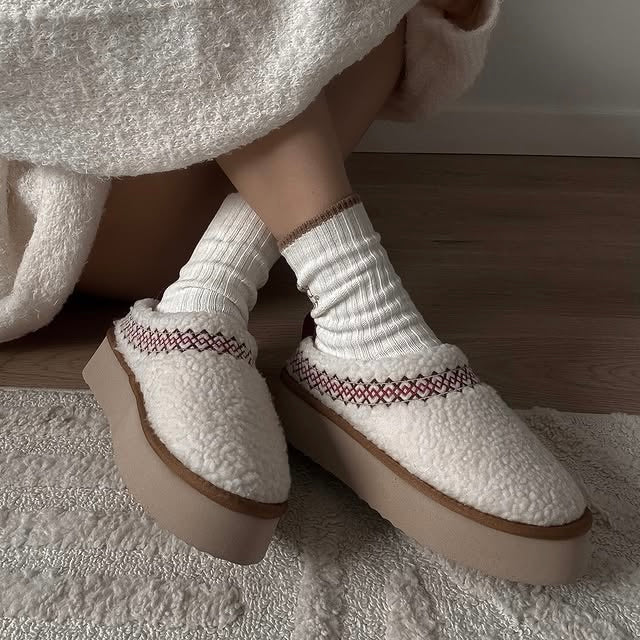 Sherpa Fleece Platform Slippers