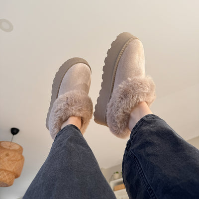 Nordic Fluffy Lined Platform Slippers