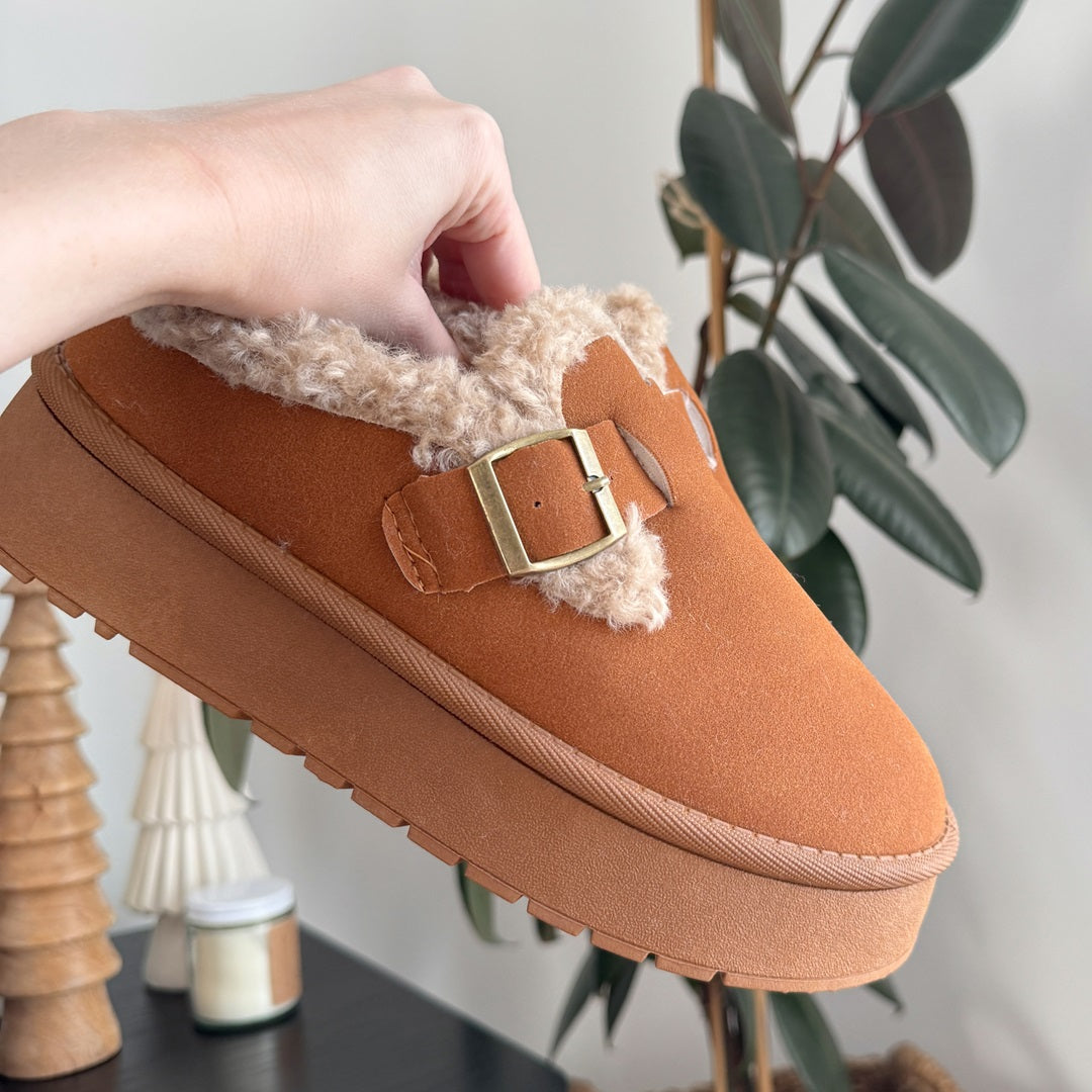 Fleece Lined Buckle Platform Slippers